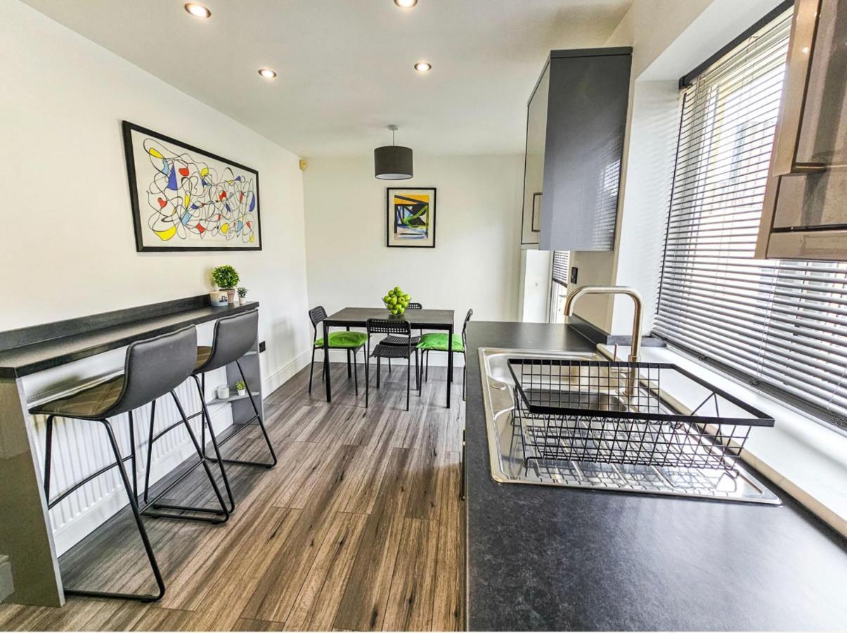 Two Bedroom Detached Modern Bungalow Close To Plymouth Argyle Fc Eksteriør billede